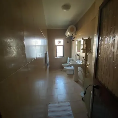 Lumja Apartment *